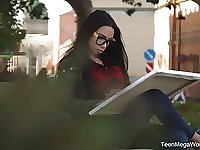 Kinky dark haired babe Regina Sparks lures artist to ride his strong cock on top